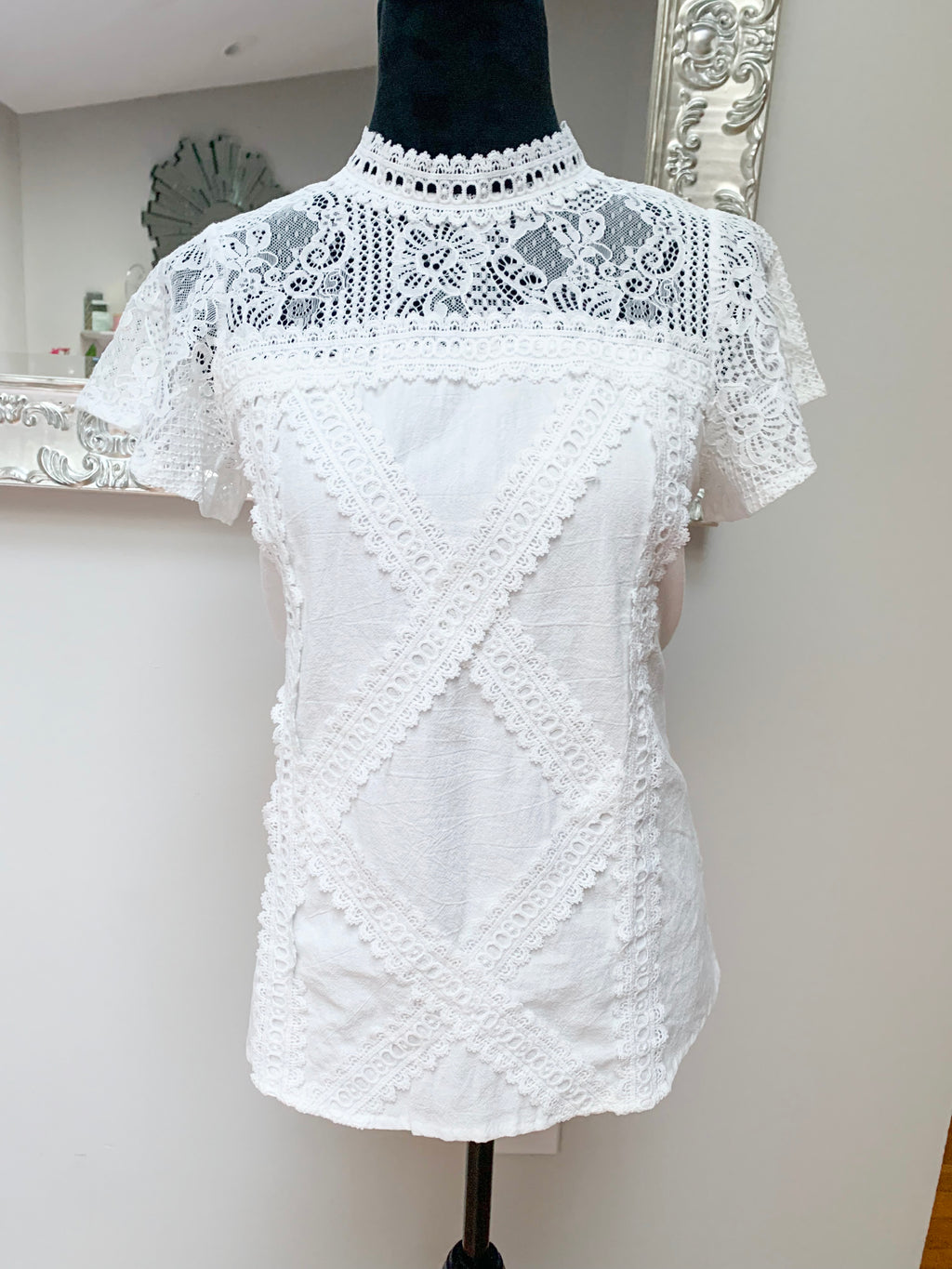 Love Lace Top in White